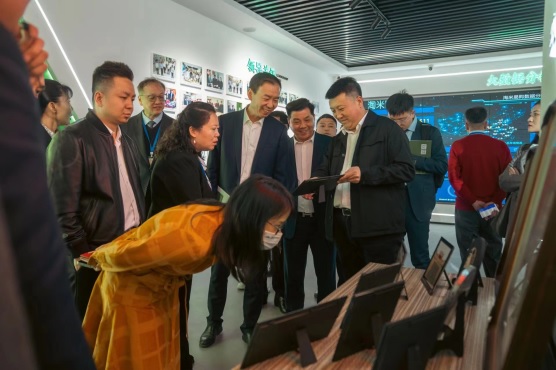 （頭條 委員風(fēng)采）張明委員：引企業(yè)之力 (1069822)-20240109085131.jpg