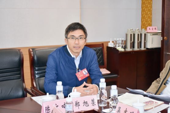 鄭旭榮委員.jpg