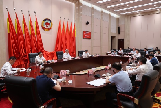 省政協召開“因地制宜發展新質生產力”專題(1189328)-20240516085153 - 副本.JPG