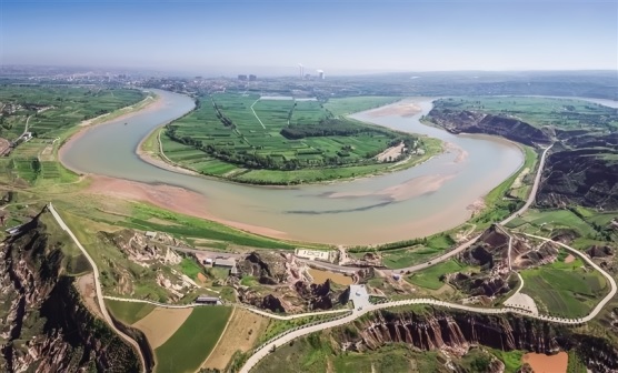 1724722273100070.jpg 榆林市府谷縣黃河入陜第一灣。資料照片(1281200)-20240827091327.jpg