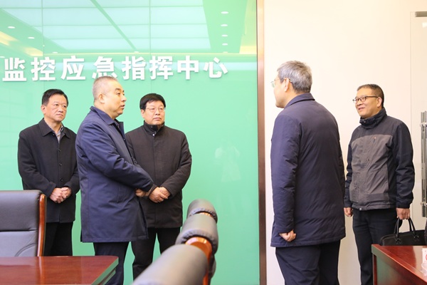 商洛市政協(xié)主席王寧崗在中心城區(qū)走訪看望市(1378673)-20241212092428.jpg