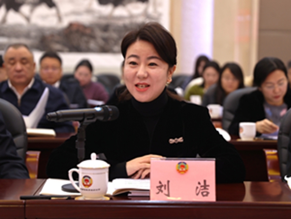 劉潔.JPG