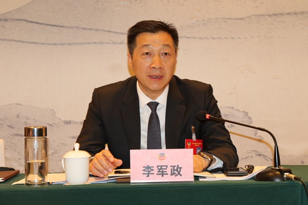 渭南市政協黨組書記李軍政。_張望榮__攝(1460520)-20250219085009.jpg
