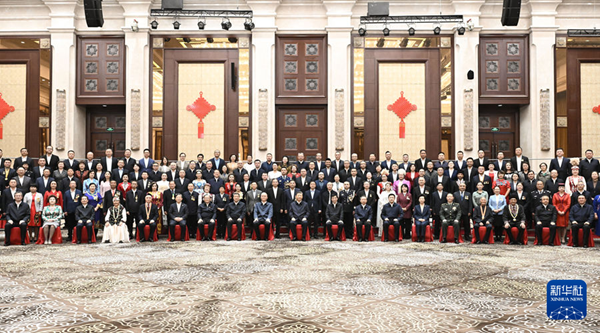 1758675624720352.jpg 2.jpg